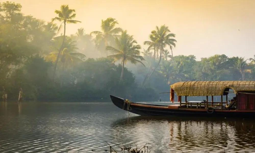romantic getaways Kerala